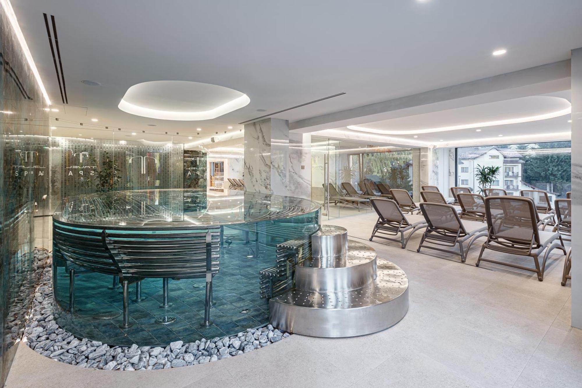 Tavel Hotel & Spa Буковел Екстериор снимка