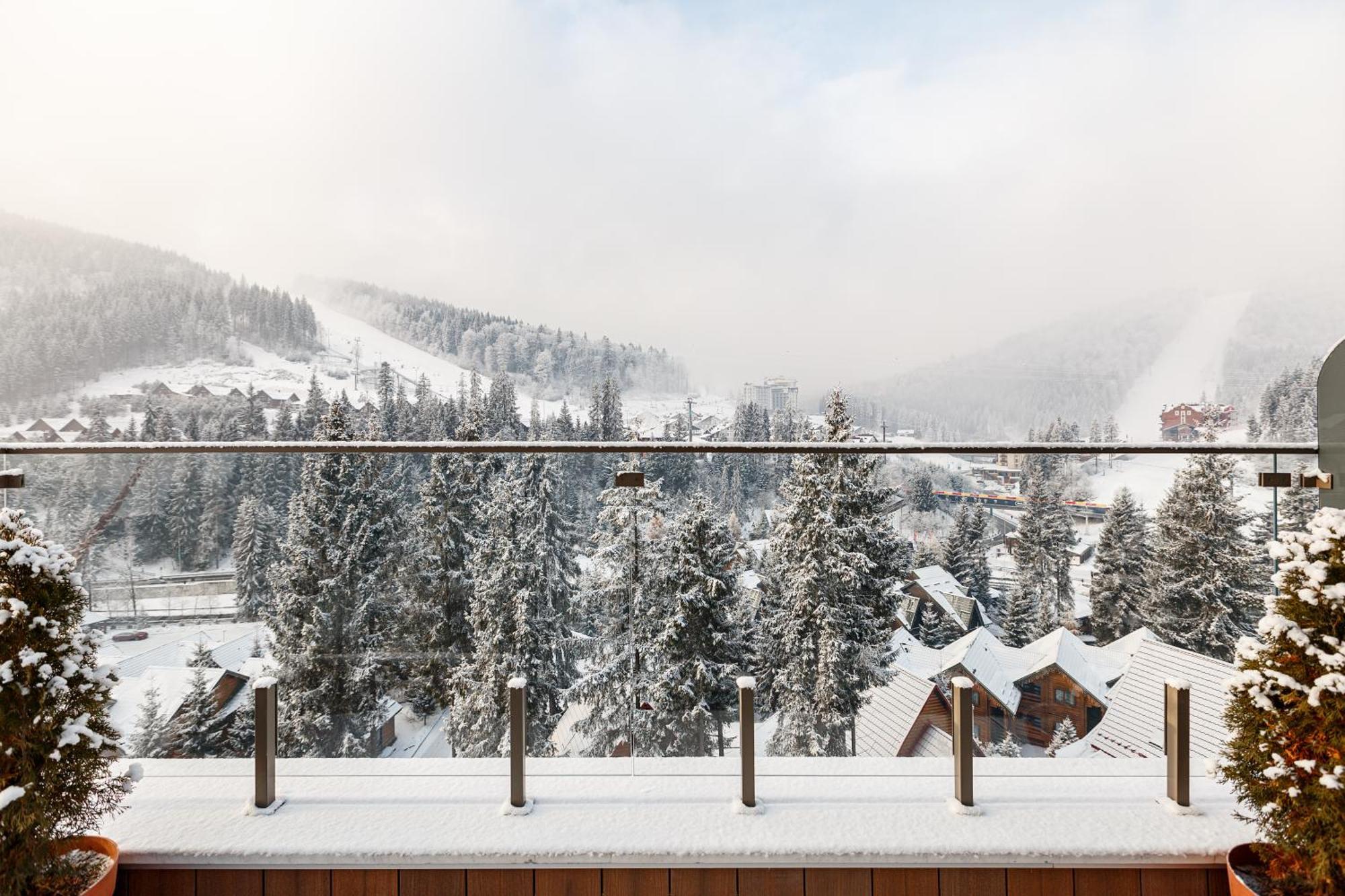 Tavel Hotel & Spa Буковел Екстериор снимка
