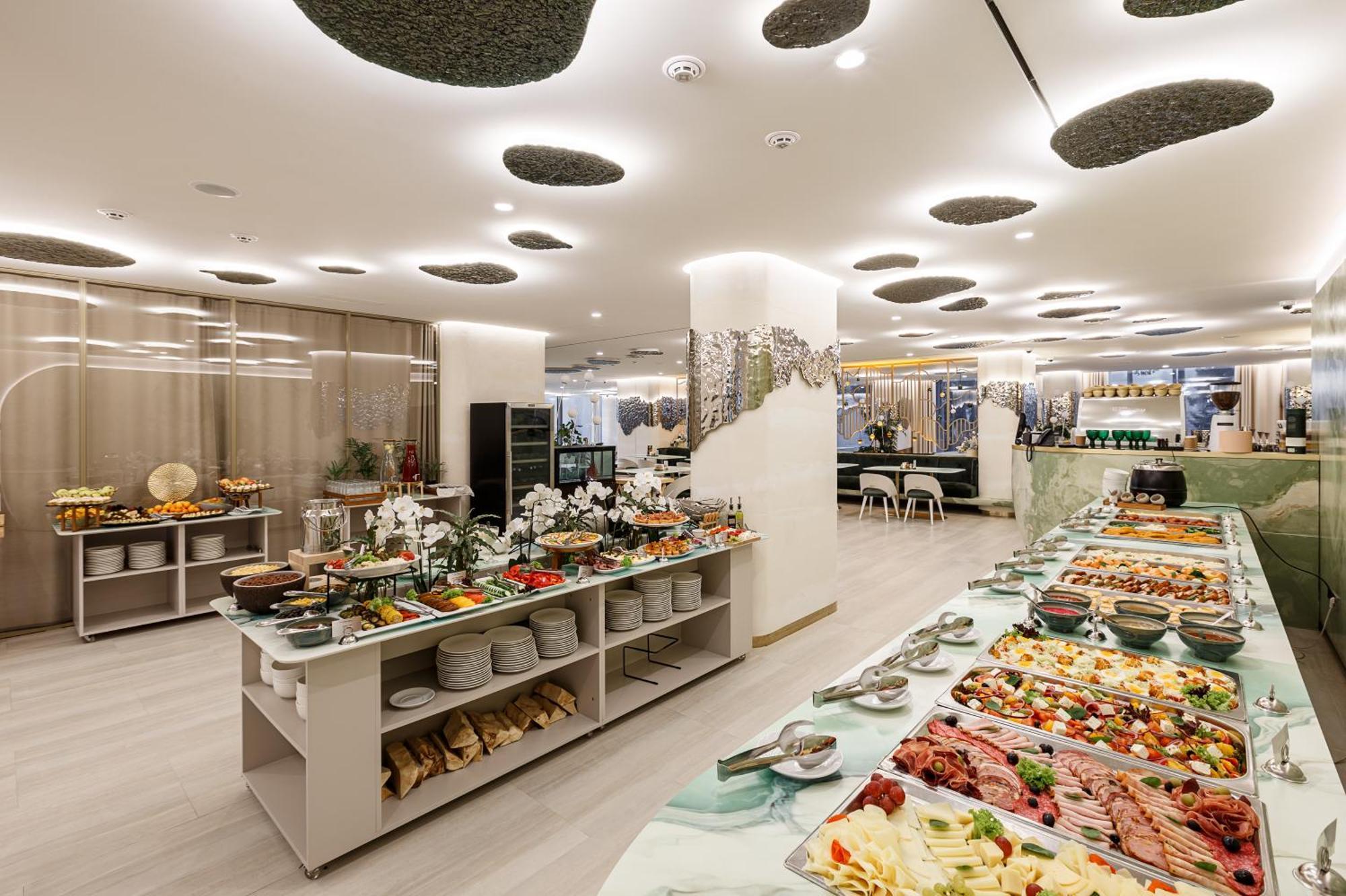 Tavel Hotel & Spa Буковел Екстериор снимка